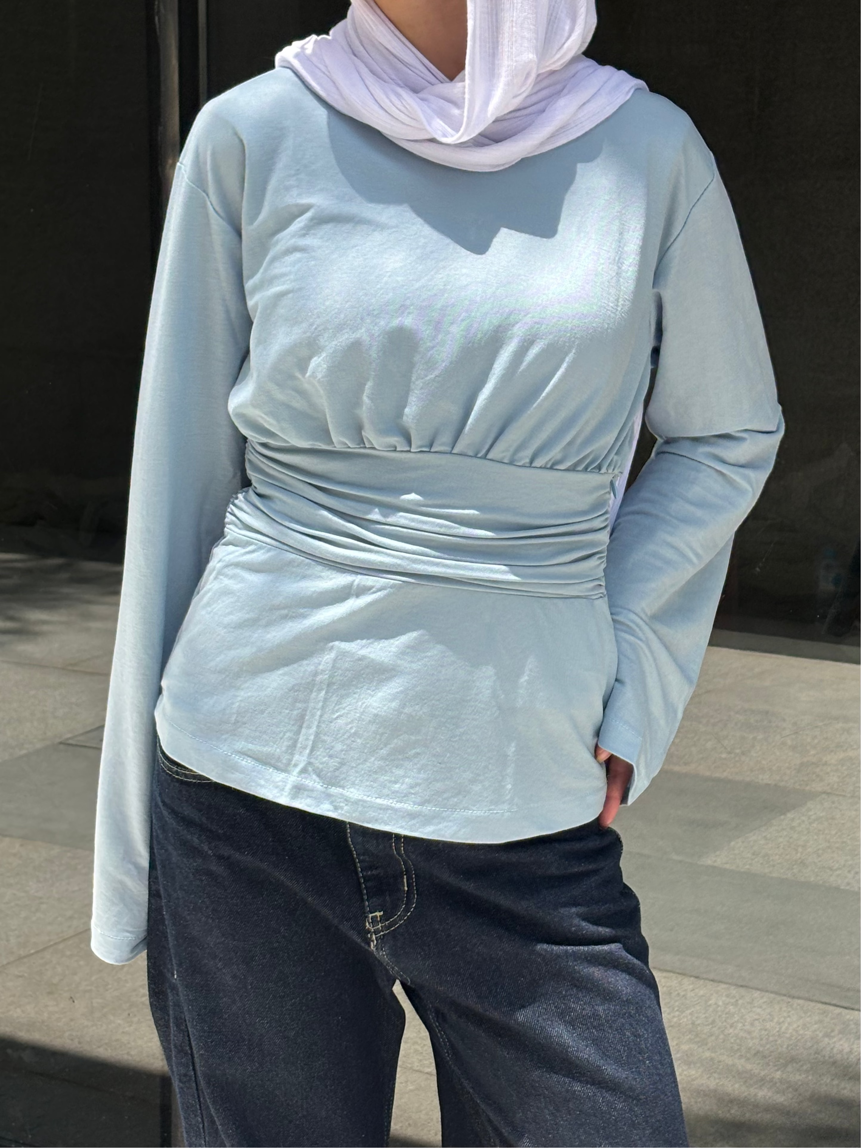 Contour top